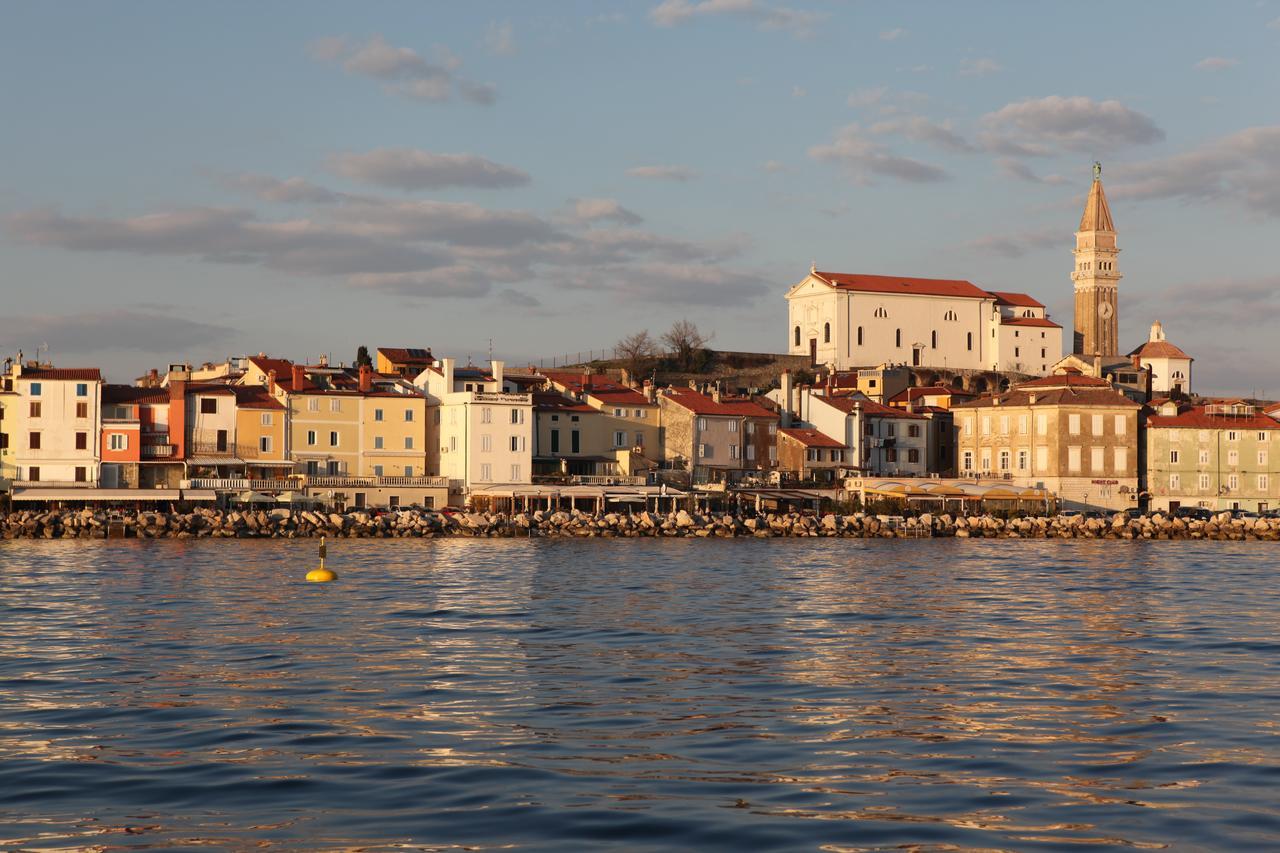 Hostel Adriatic Piran (Adults Only) Esterno foto