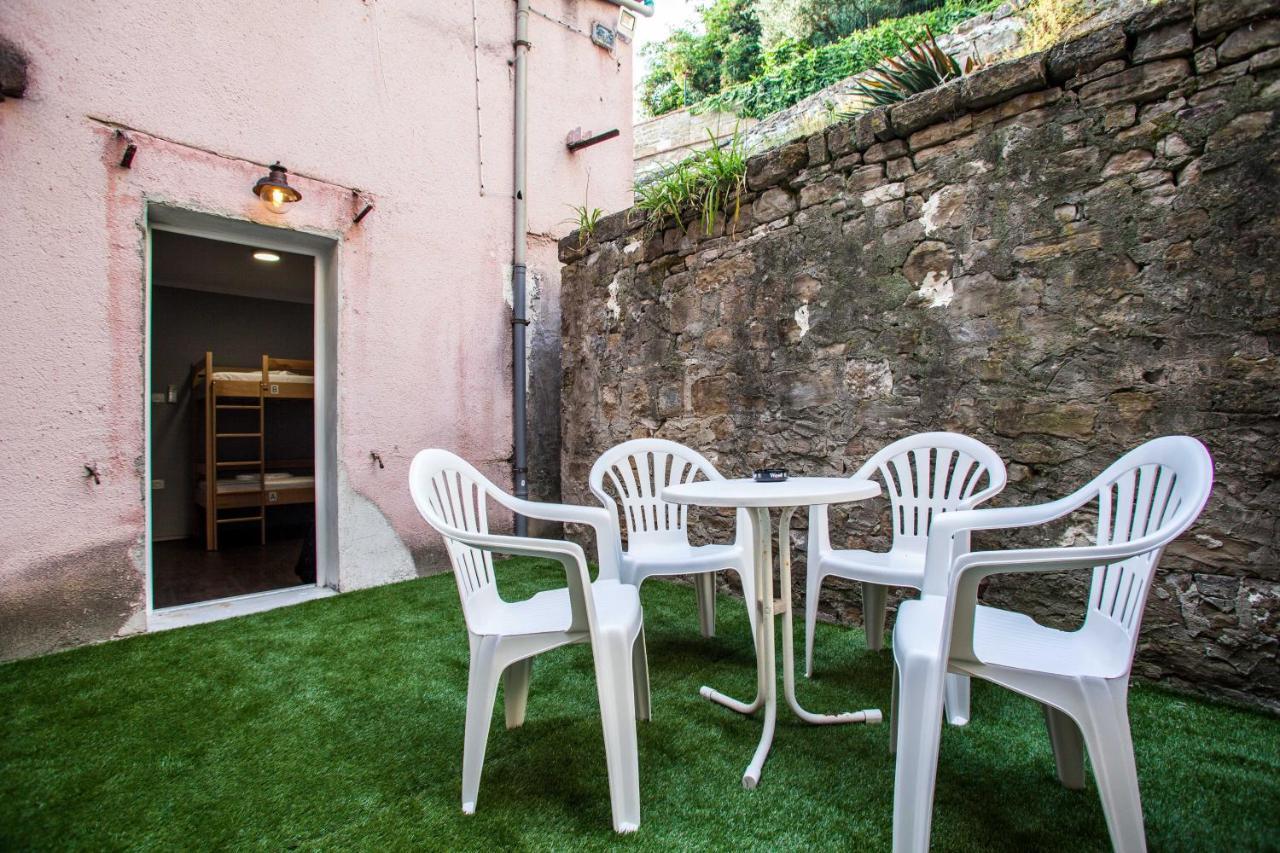 Hostel Adriatic Piran (Adults Only) Esterno foto